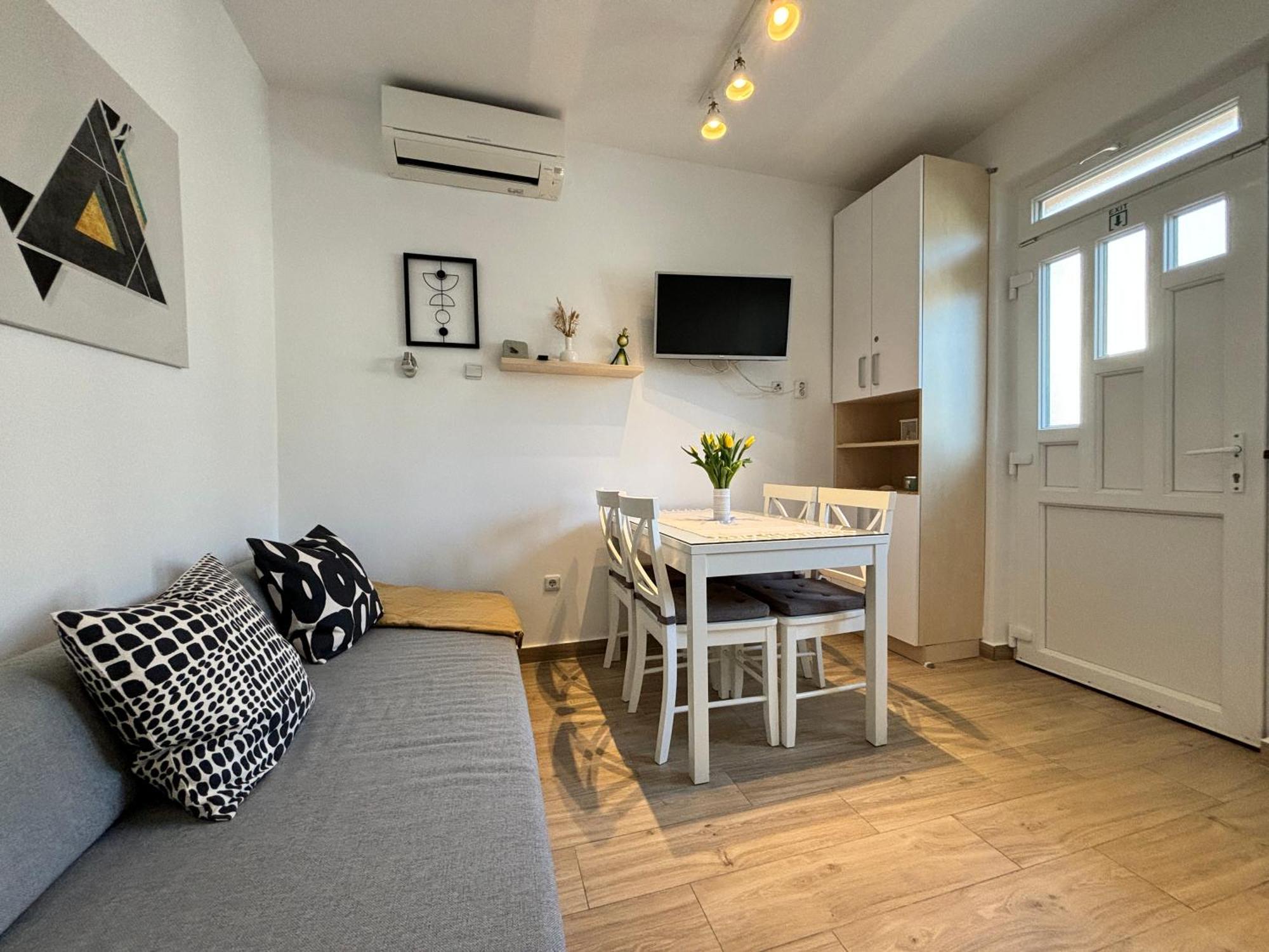 Sea & Sun Apartments Tučepi Pokój zdjęcie