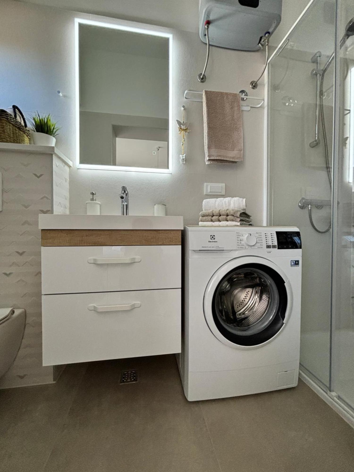 Sea & Sun Apartments Tučepi Pokój zdjęcie