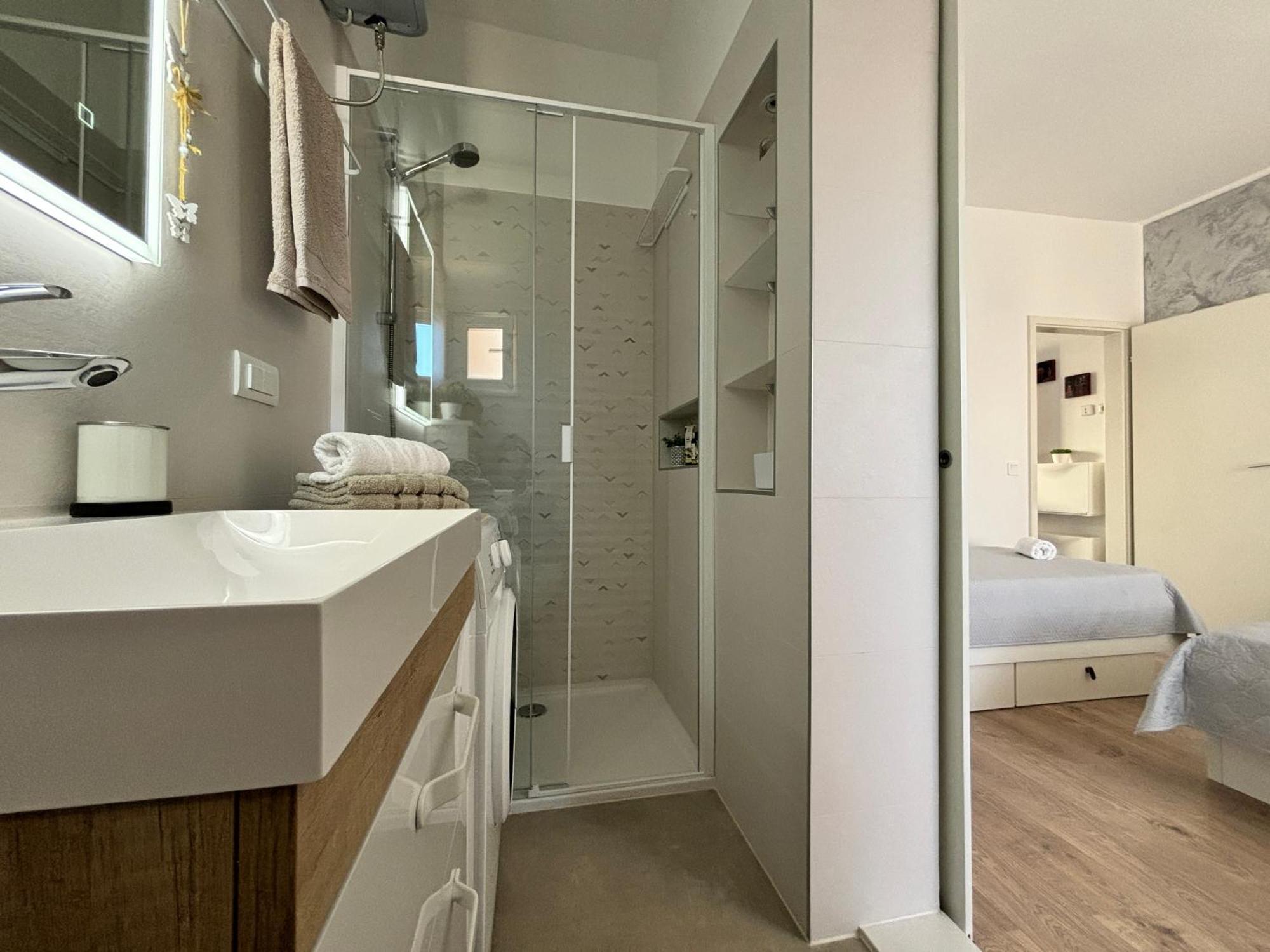 Sea & Sun Apartments Tučepi Pokój zdjęcie