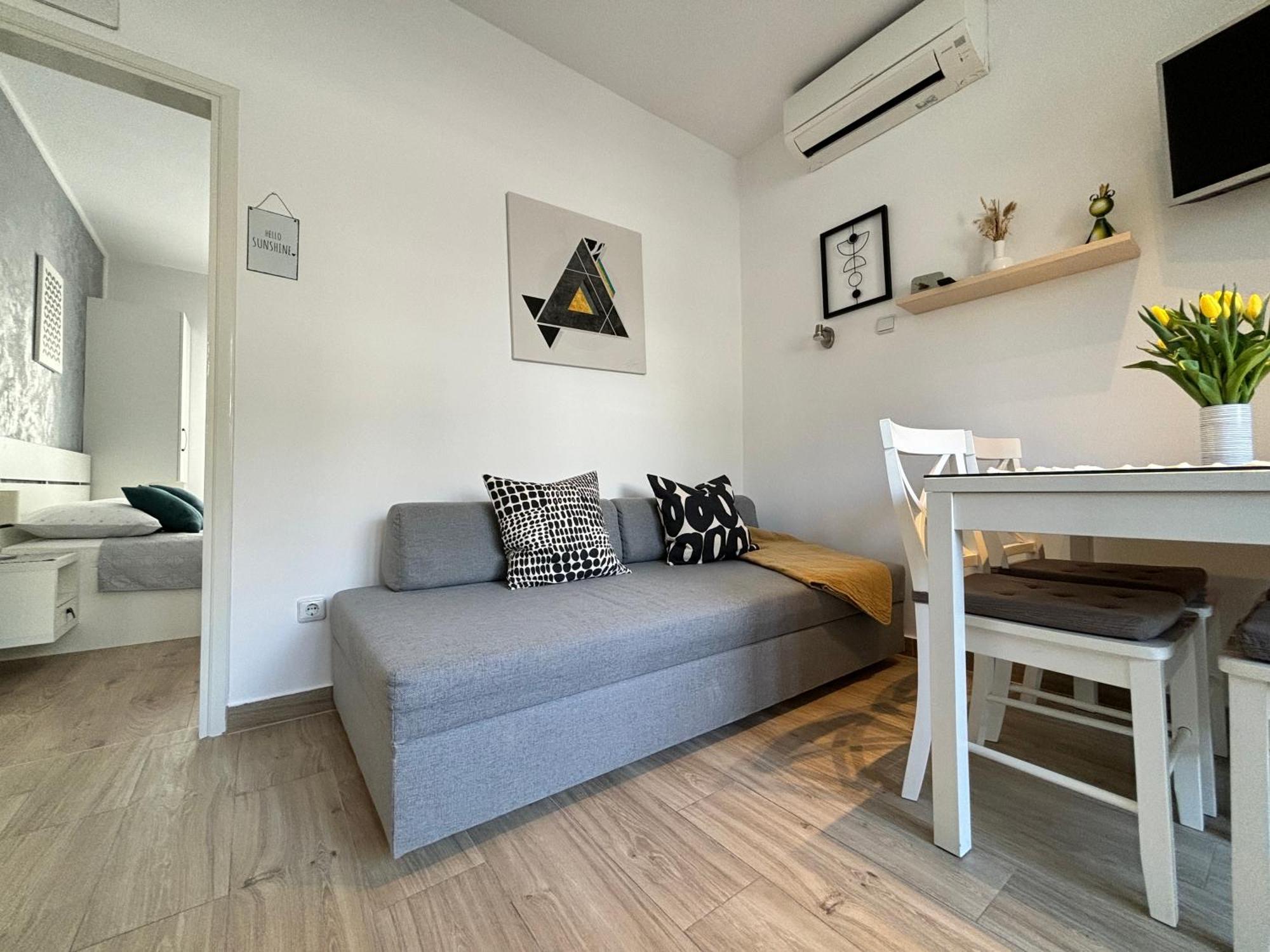 Sea & Sun Apartments Tučepi Pokój zdjęcie