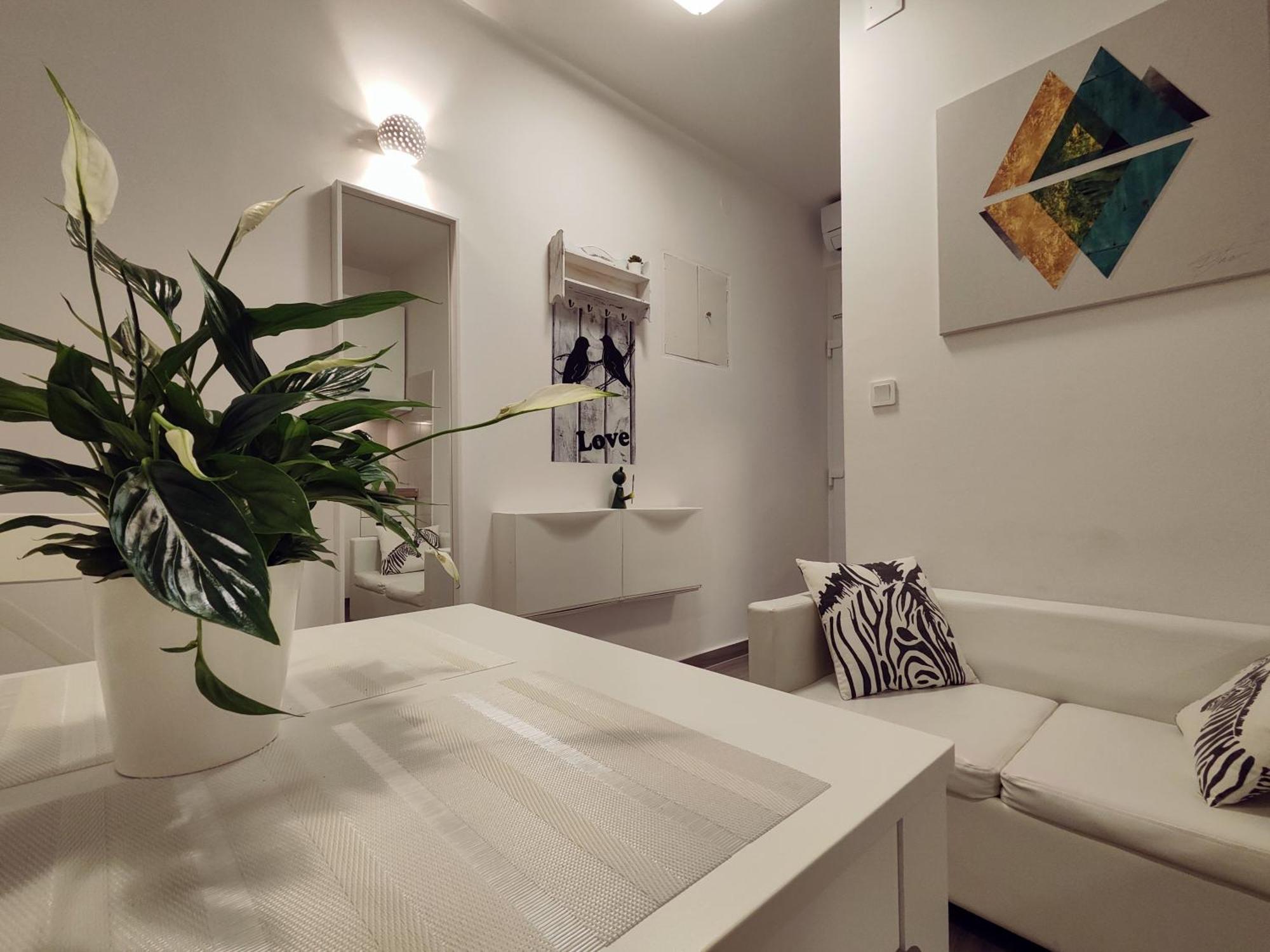 Sea & Sun Apartments Tučepi Pokój zdjęcie