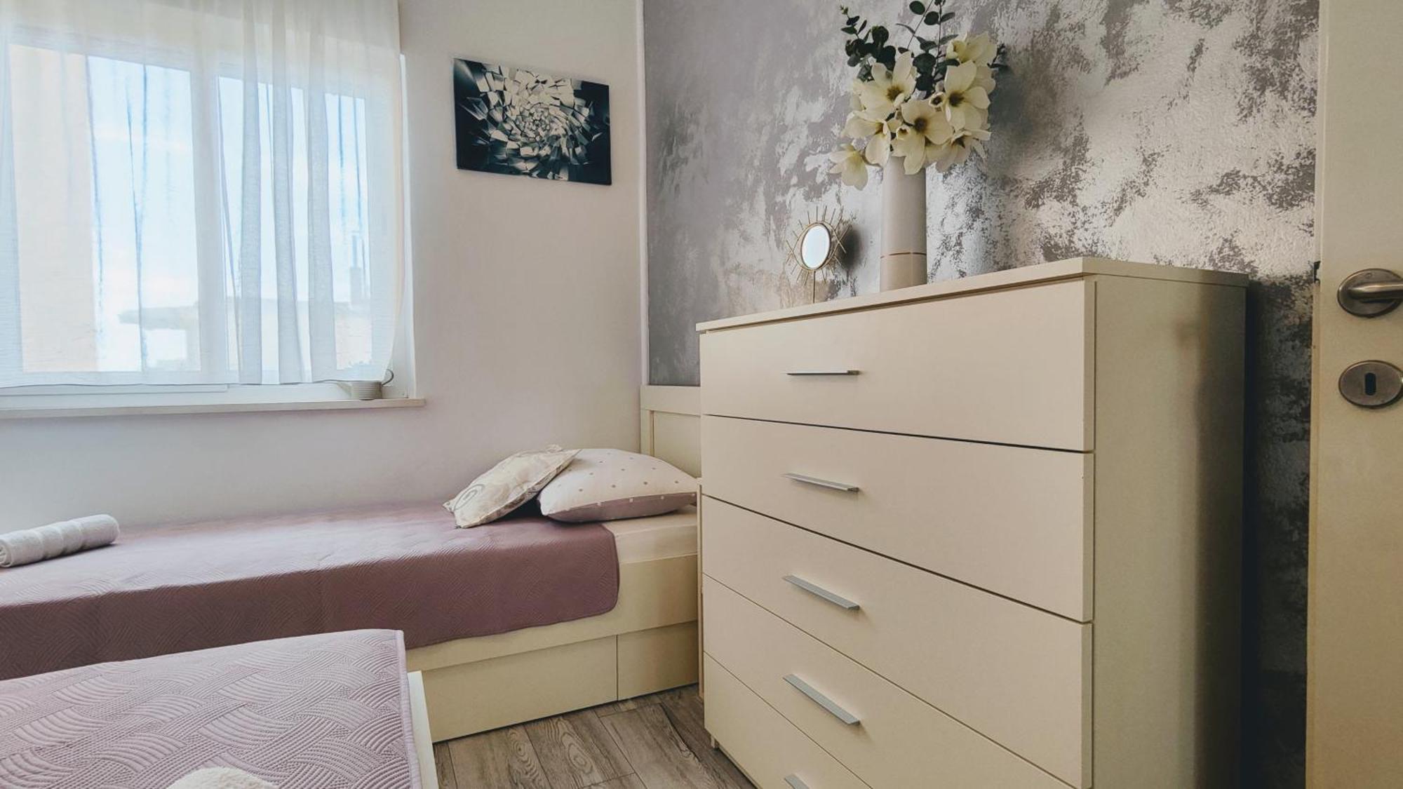 Sea & Sun Apartments Tučepi Pokój zdjęcie
